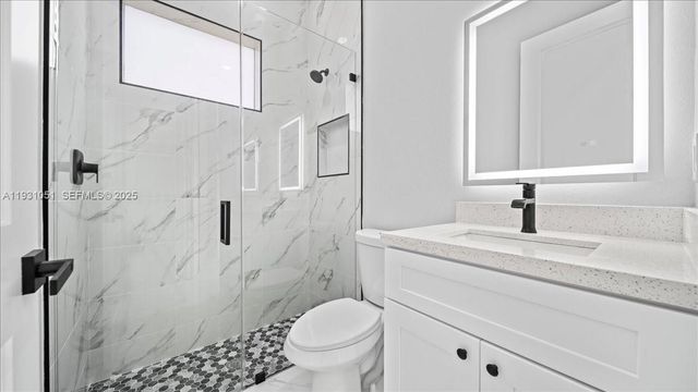 926 WINTERS ST E, Lehigh Acres, FL 33974