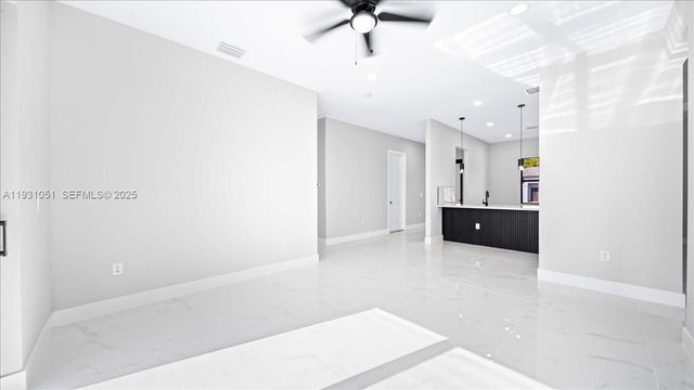 926 WINTERS ST E, Lehigh Acres, FL 33974