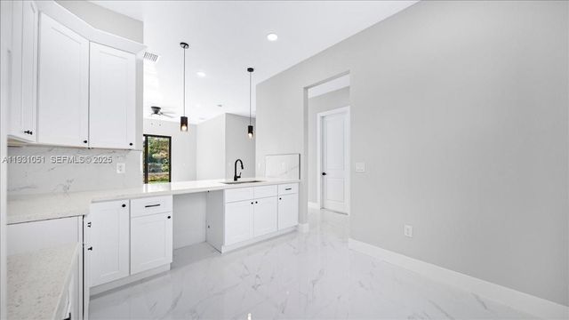 926 WINTERS ST E, Lehigh Acres, FL 33974