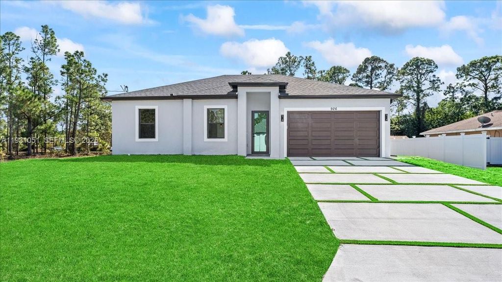 926 WINTERS ST E, Lehigh Acres, FL 33974