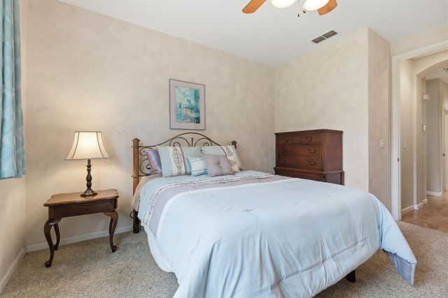5824 Blue Beech Ct, Antelope, CA 95843
