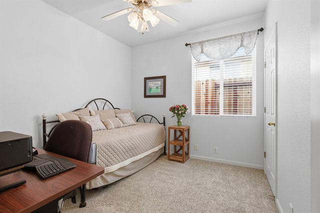 5824 Blue Beech Ct, Antelope, CA 95843