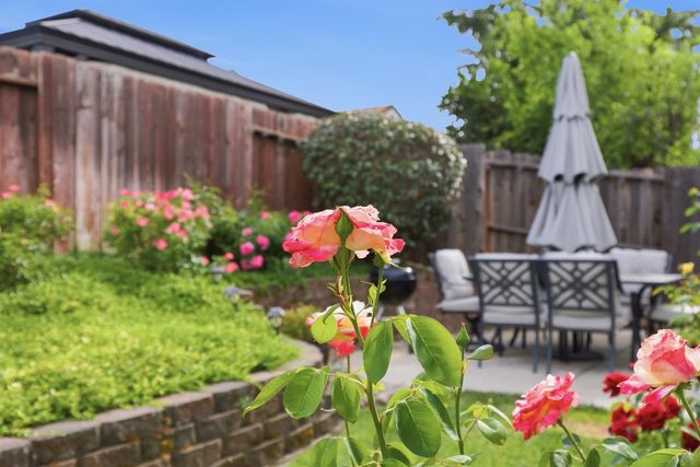 5824 Blue Beech Ct, Antelope, CA 95843