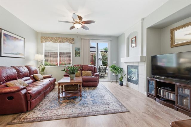 5824 Blue Beech Ct, Antelope, CA 95843