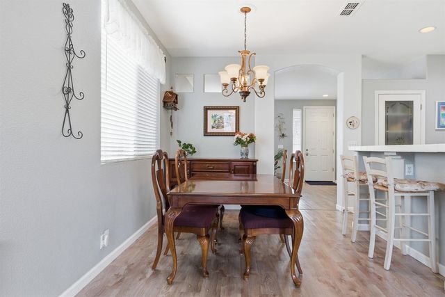 5824 Blue Beech Ct, Antelope, CA 95843
