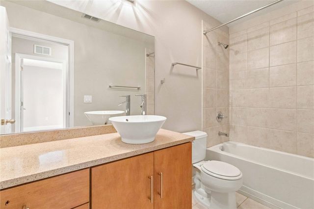 2947 ROYAL TUSCAN LANE, Valrico, FL 33594