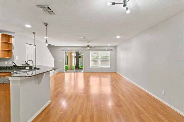 2947 ROYAL TUSCAN LANE, Valrico, FL 33594