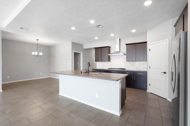 1962 Goldenflare Loop NE, Rio Rancho, NM 87144