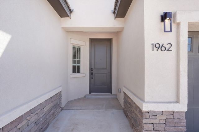 1962 Goldenflare Loop NE, Rio Rancho, NM 87144