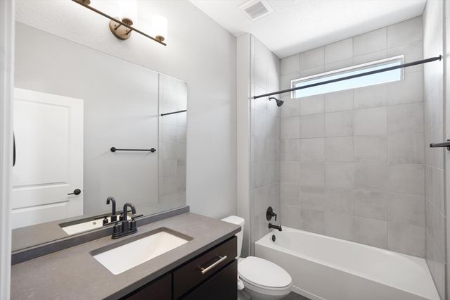1962 Goldenflare Loop NE, Rio Rancho, NM 87144