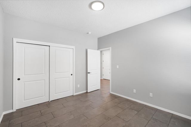 1962 Goldenflare Loop NE, Rio Rancho, NM 87144