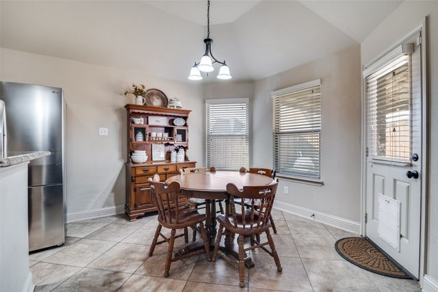 114 Hillcrest Way, Crandall, TX 75114