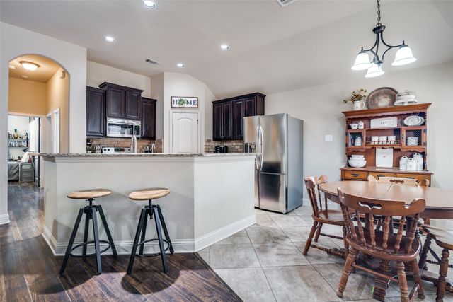 114 Hillcrest Way, Crandall, TX 75114