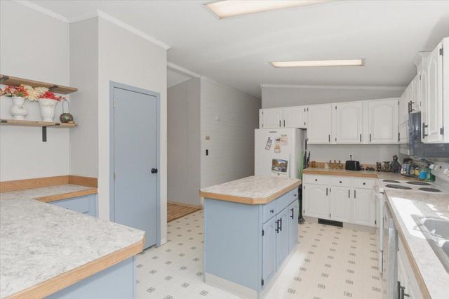 4612 E Valley Brook Road, Superior, WI 54880