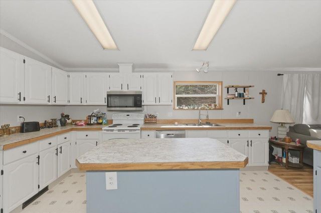 4612 E Valley Brook Road, Superior, WI 54880