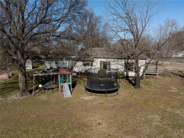 302 E 3rd Street, Scammon, KS 66773
