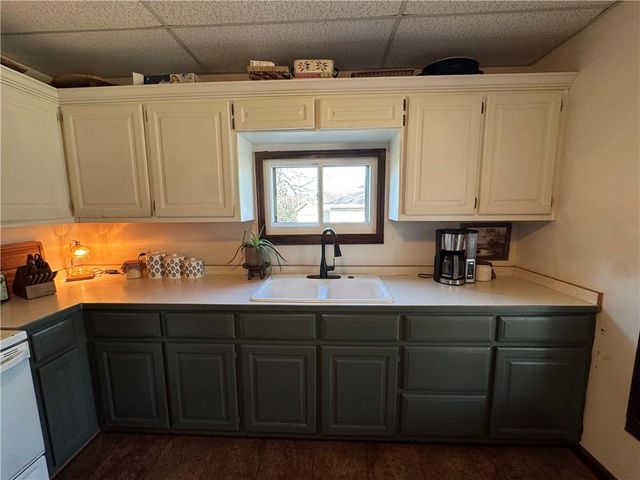 302 E 3rd Street, Scammon, KS 66773