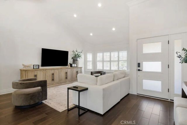 7049 Armstrong Place, Rancho Cucamonga, CA 91701
