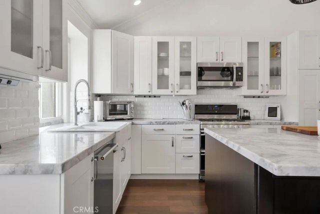 7049 Armstrong Place, Rancho Cucamonga, CA 91701
