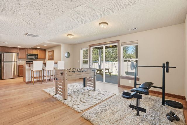 10503 N Alberta Cir, Spokane, WA 99208
