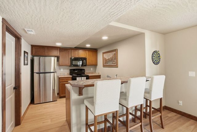 10503 N Alberta Cir, Spokane, WA 99208