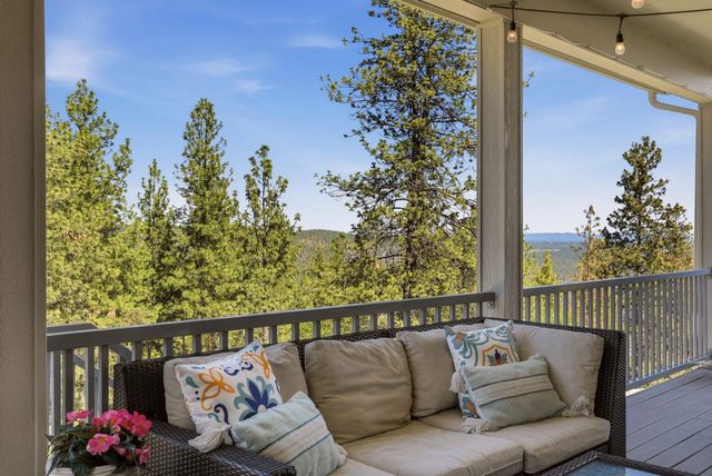 10503 N Alberta Cir, Spokane, WA 99208