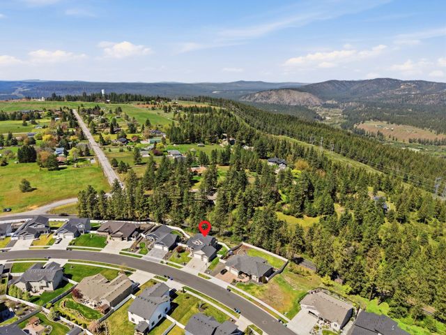 10503 N Alberta Cir, Spokane, WA 99208