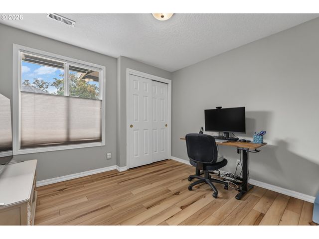 2403 Se 180TH Ct, Vancouver, WA 98683