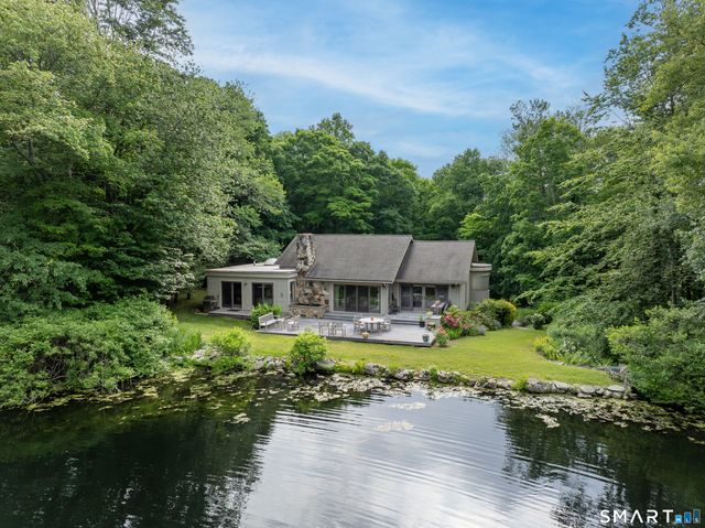 511 Hunting Ridge Road, Stamford, CT 06903