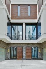 819 W 24th Street D, Houston, TX 77008