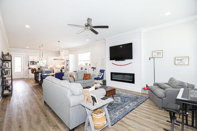 1128 ESSEX DRIVE, Benton, AR 72019