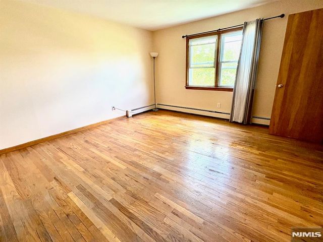 78 Arlington Avenue, Clifton, NJ 07011