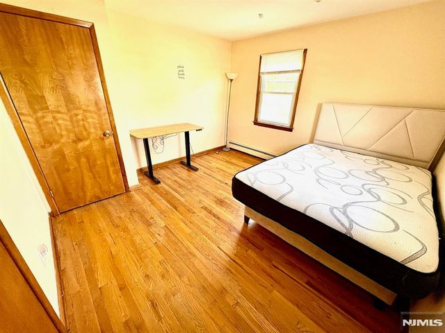 78 Arlington Avenue, Clifton, NJ 07011