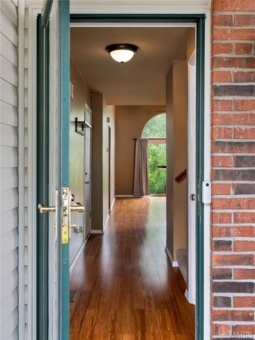 836 Wayland Drive, O'fallon, MO 63366