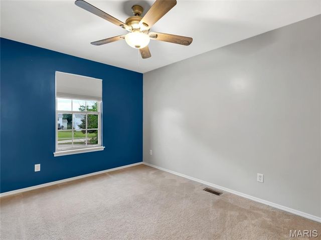 836 Wayland Drive, O'fallon, MO 63366