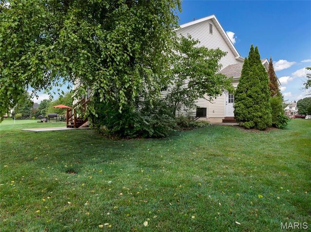 836 Wayland Drive, O'fallon, MO 63366