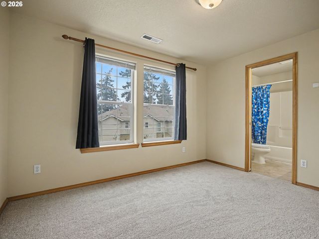 2340 Se 112TH Ave, Portland, OR 97216