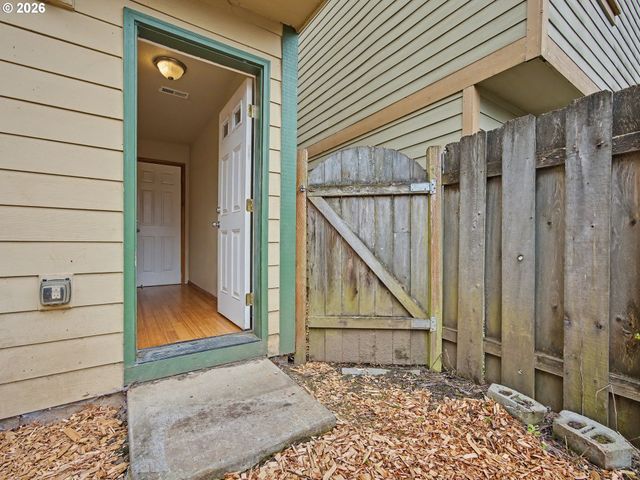 2340 Se 112TH Ave, Portland, OR 97216