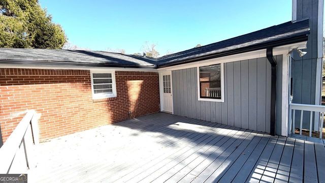 4229 ROCKBRIDGE HEIGHTS Drive, Stone Mountain, GA 30083