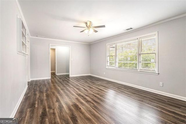 4229 ROCKBRIDGE HEIGHTS Drive, Stone Mountain, GA 30083