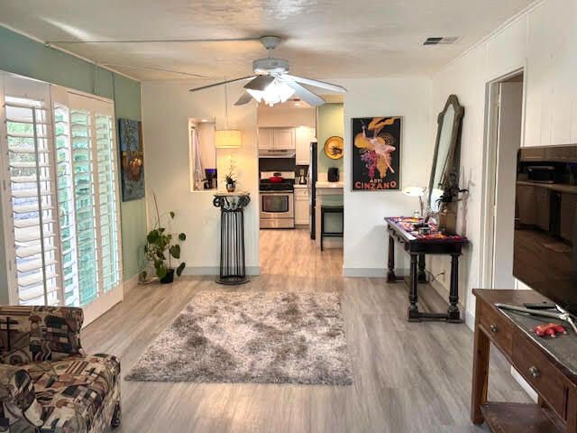 147 Estrada Way, Cathedral City, CA 92234