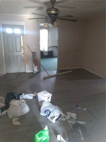 852 East Avenue, Elmira City, NY 14901