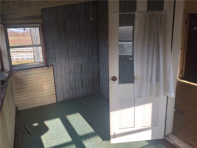 852 East Avenue, Elmira City, NY 14901