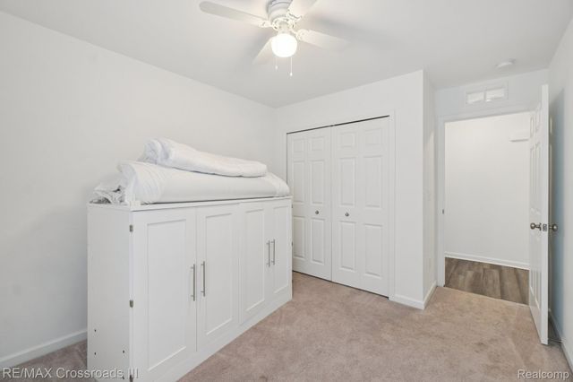 10324 Swan Lake Circle, Ypsilanti Charter Township, MI 48197