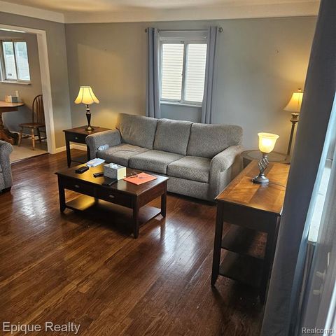 14337 Leonard Avenue, Warren, MI 48089