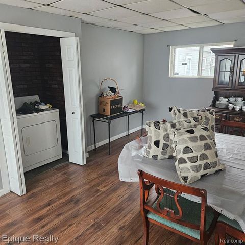 14337 Leonard Avenue, Warren, MI 48089