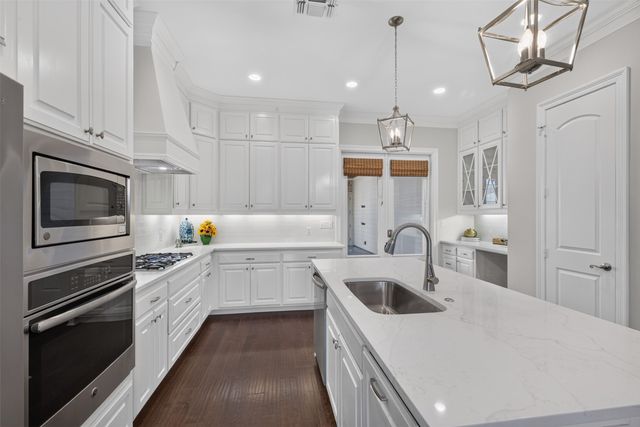 3041 Newberry Lane, Shreveport, LA 71106