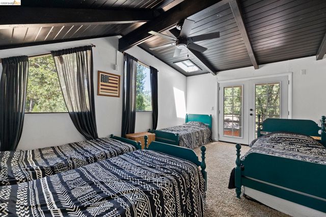 20785 Buttercup Cir, Groveland, CA 95321