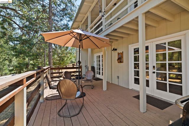 20785 Buttercup Cir, Groveland, CA 95321