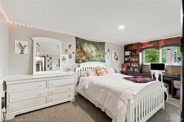 23821 Manistee Street, Oak Park, MI 48237